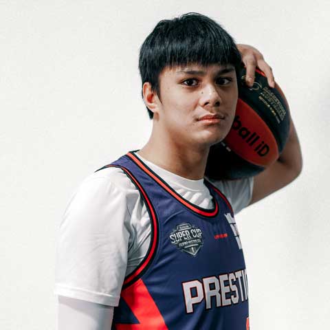 Dion Evaristo